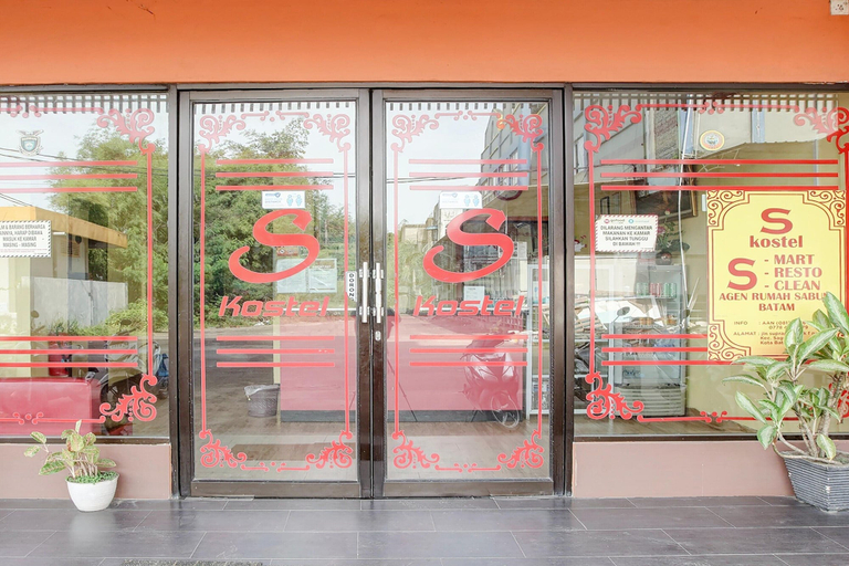 Reception 2, Stylish DBL Suite Escape W/ Free Wifi and Parking, Batam