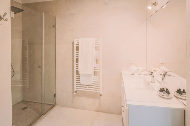 Bathroom 4, Douro Mool Guest House, Lamego