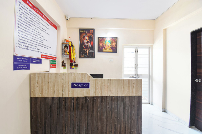 Reception 5, Fabhotel Himalay Guest House, Pune