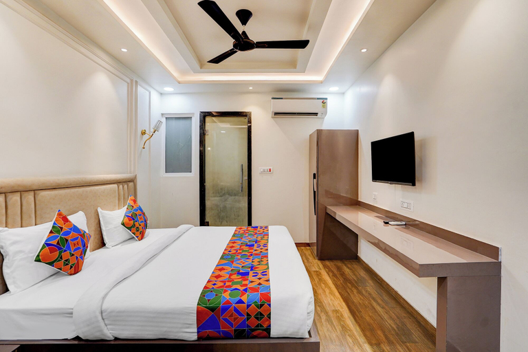 Room 2, FabHotel Prime Kartar Grand - Nr. Fazalganj Chauraha, Kanpur Nagar