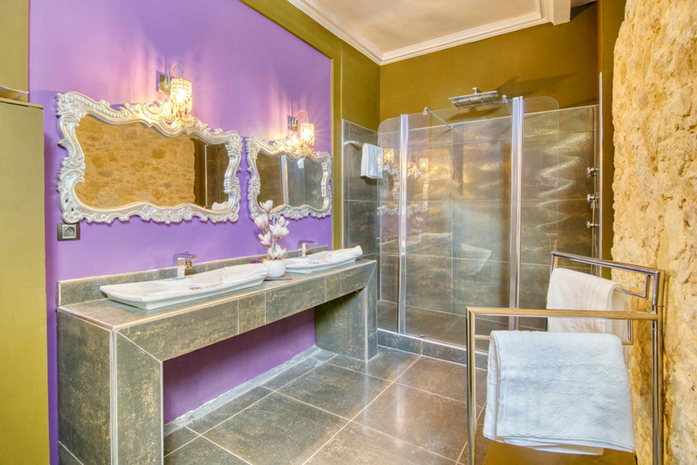 Bathroom 2, Mahawellness, Aude