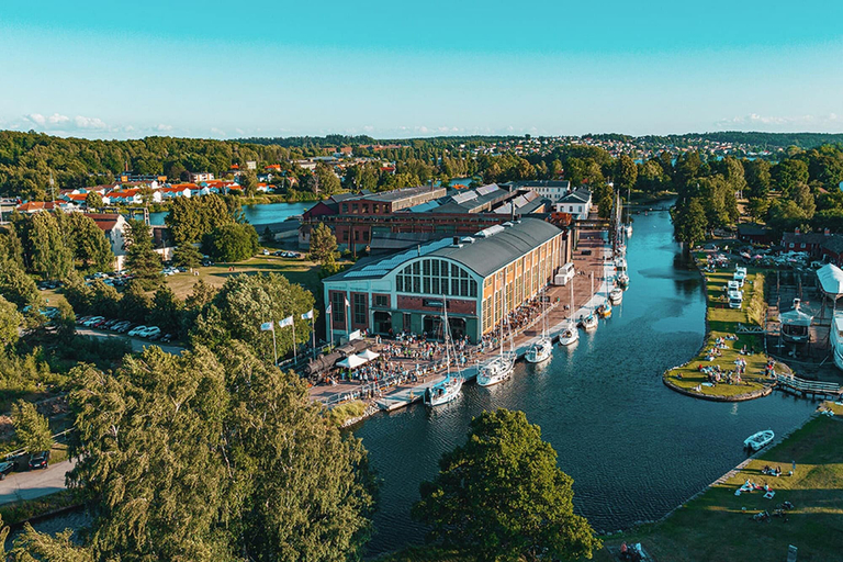 Marina 5, Charming Swedish Forest Cottage Motala, Motala