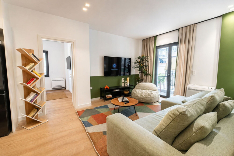 Room 2, LIV - Upscale Athenian Apartment 1B, Attica