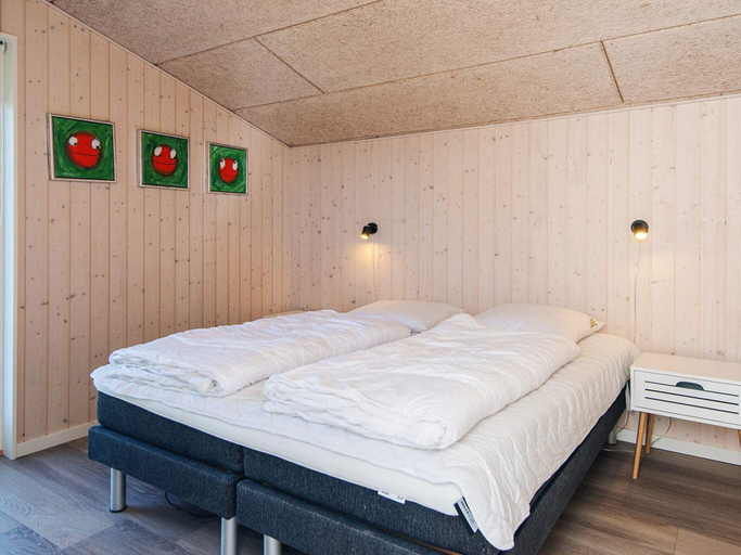Bedroom 2, 4 star holiday home in Bjert, Kolding