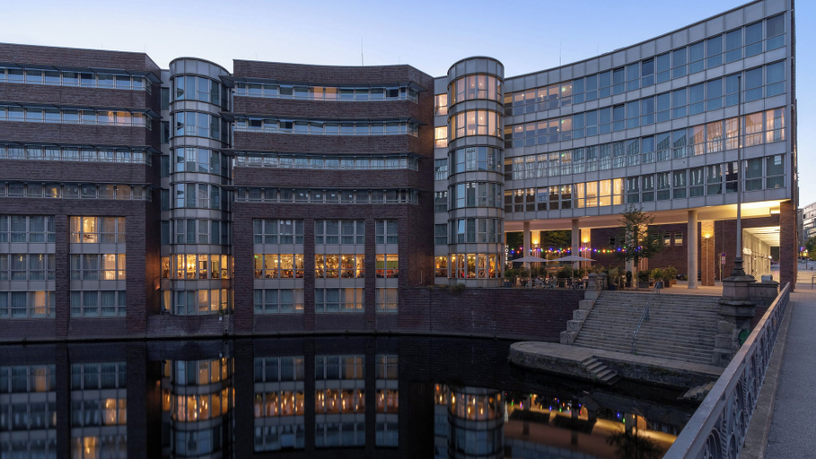 Exterior & Views 2, Ruby Lotti Hotel Hamburg by IHG, Hamburg