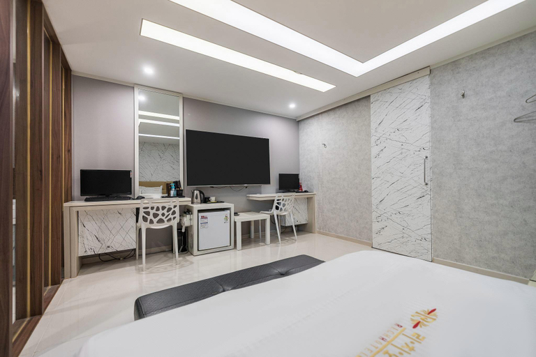 Bedroom 2, Richi Hotel, Suwon