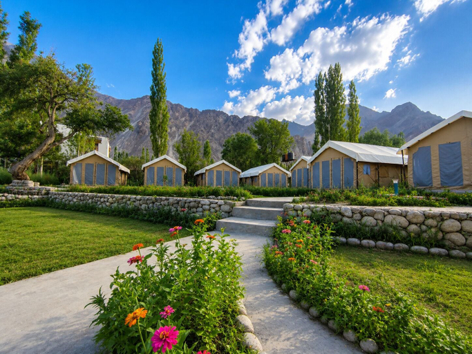 Others 1, Ldazes camp hunder Nubra, Leh