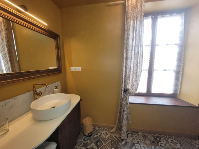 Bathroom 3, Maison d'hotes Coeurdacier, Vosges