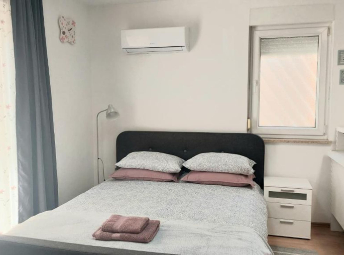 Room 2, Boutique Studio Pula, Pula