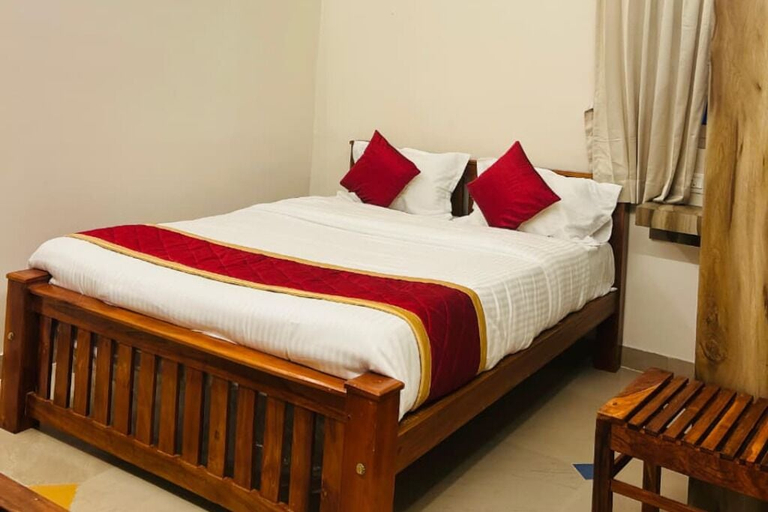 Room 2, SANDALCITY HAVEN, Erode