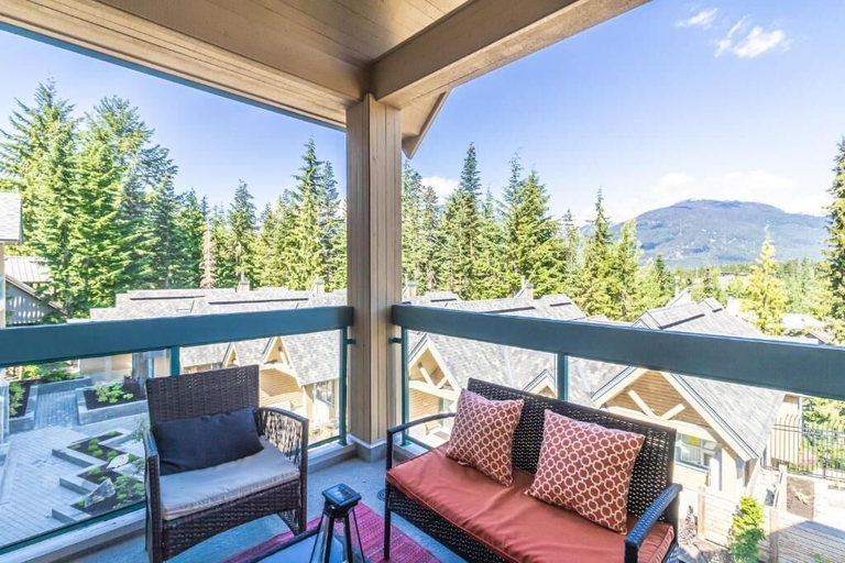 Property grounds, Snowbird by Whiski Jack, Squamish-Lillooet