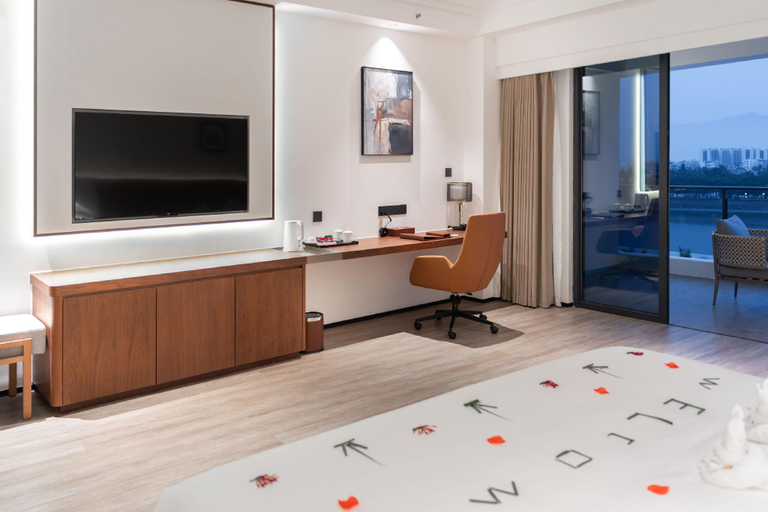 Bedroom 3, Badminton Hotel, Hainan
