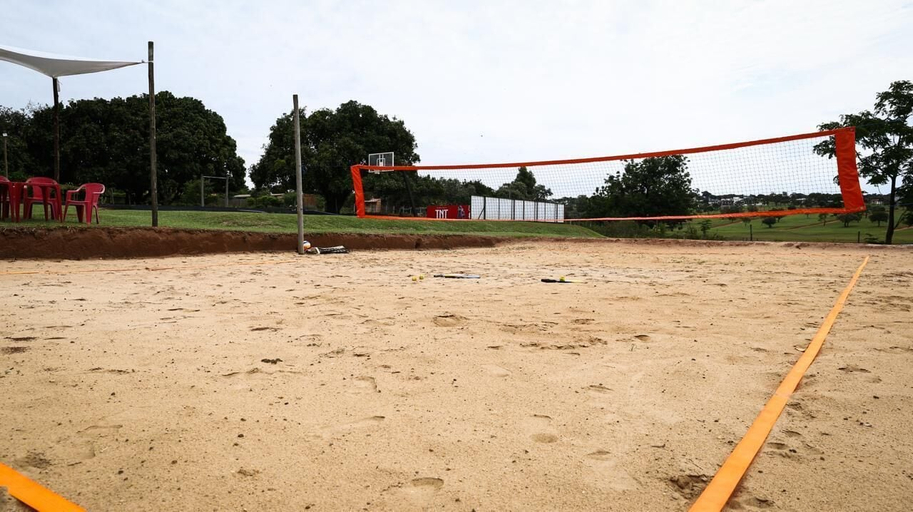 Tennis court 2, Quinta dos Cambaras Ecopousada, Itaí