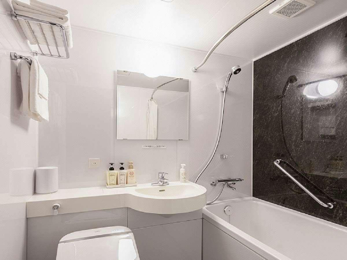 Bathroom, Hotel Marine Palace Sanuki, Takamatsu