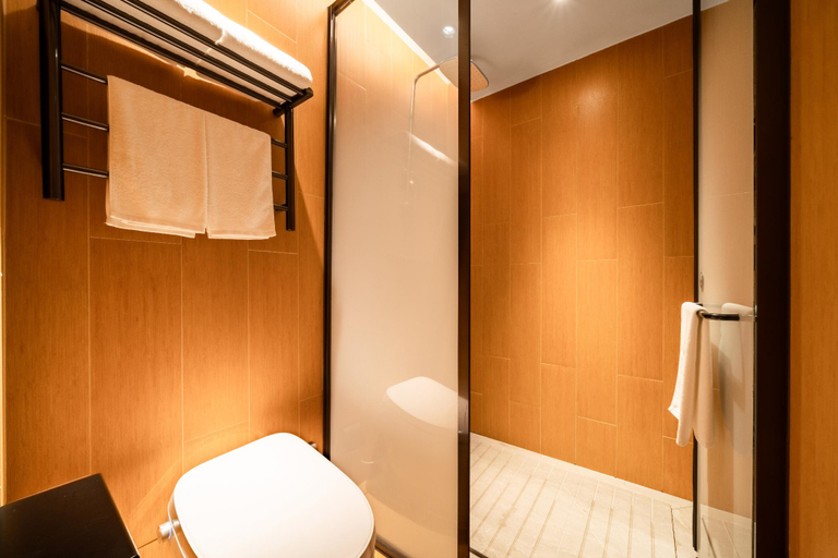 Bathroom 4, Ji Hotel Cixi Municipal Government, Ningbo