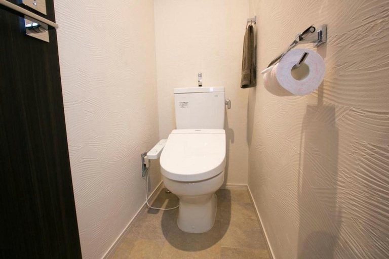 Bathroom 4, Hosta Toji Sakura, Kyoto