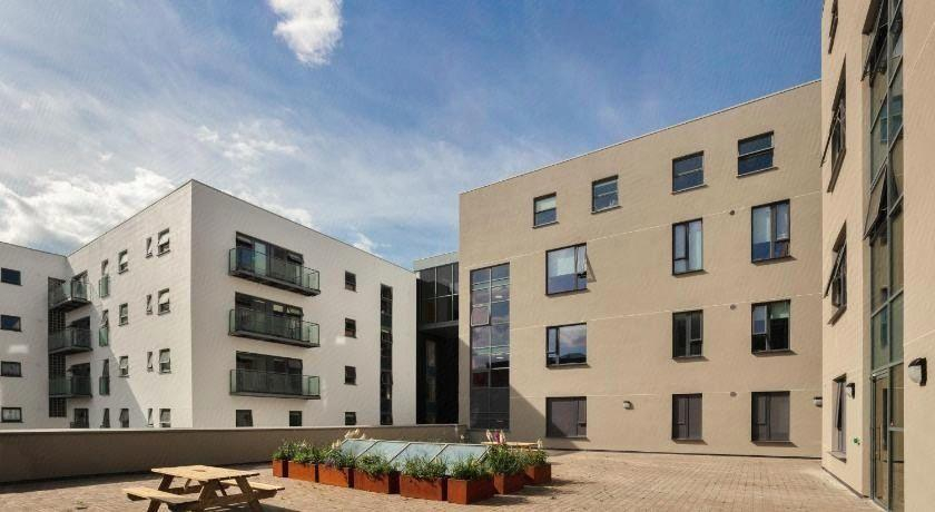 Exterior & Views 2, Copley Court