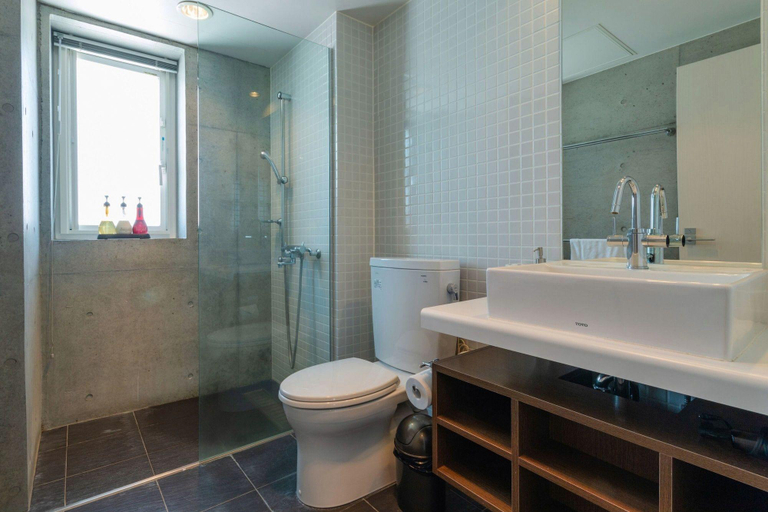Bathroom, Yuki Ten by H2 Life, Kutchan