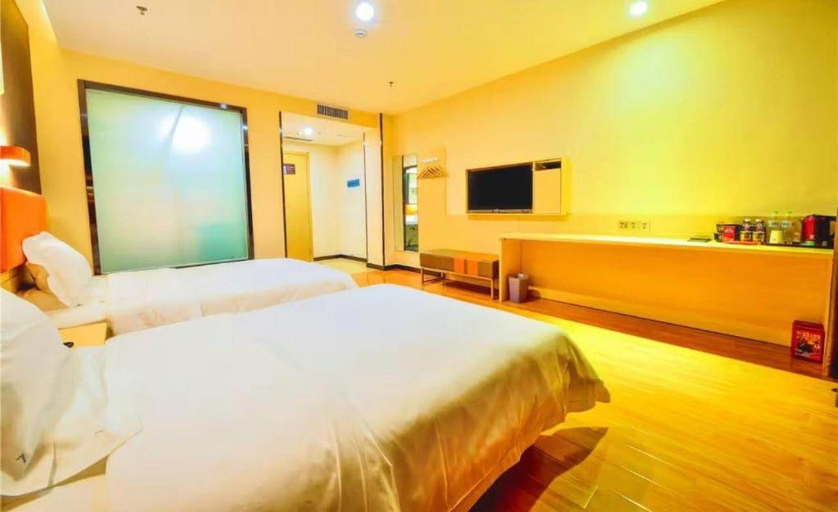 Bedroom 1, 7 Days Premium·Shihezi Passenger Terminal, Shihezi
