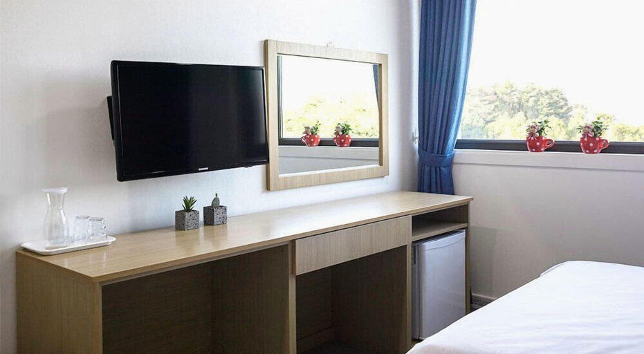 Bedroom, Ra Tourist Hotel, Jeju