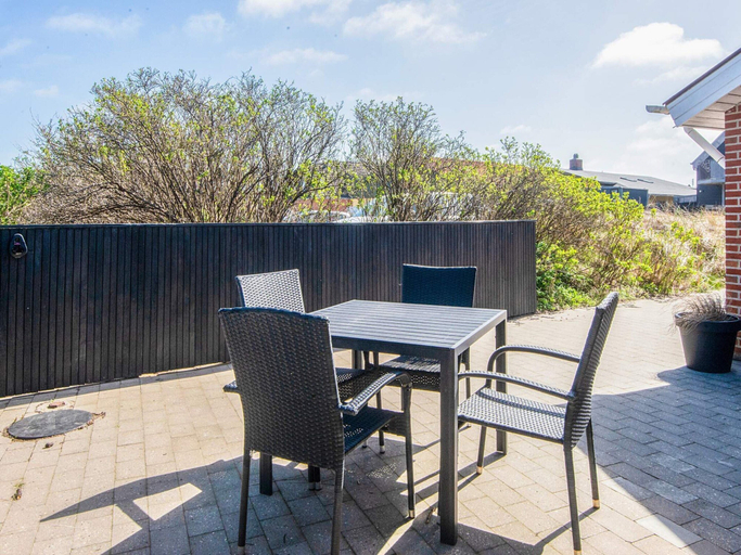 Others 5, 4 Person Holiday Home in Henne, Varde