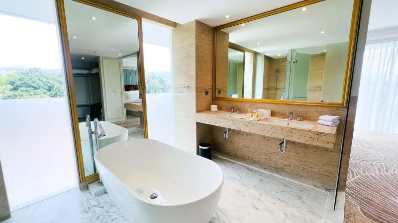 bathroom 28
