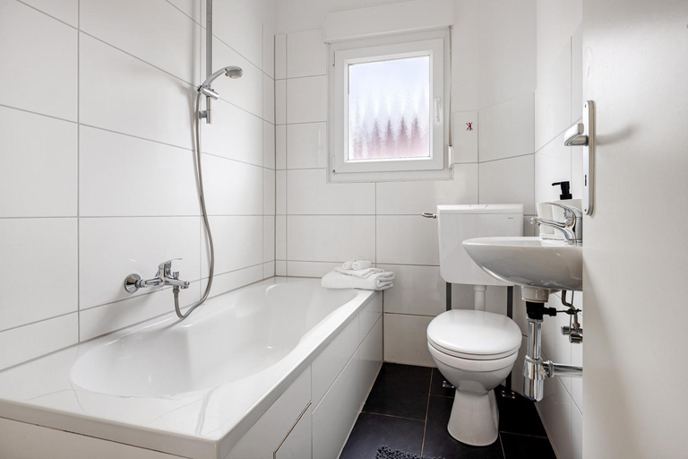 Bathroom, Haus am Garten, Hildesheim