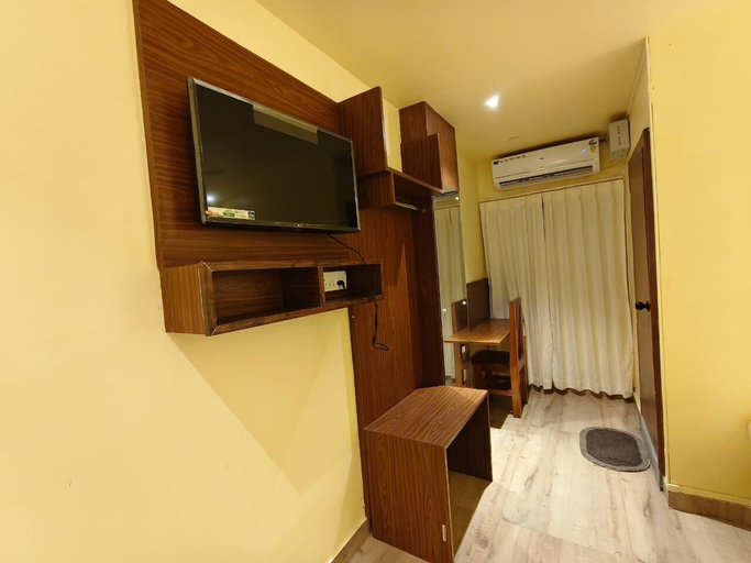 Interior 4, Hotel Leggoo, East Siang
