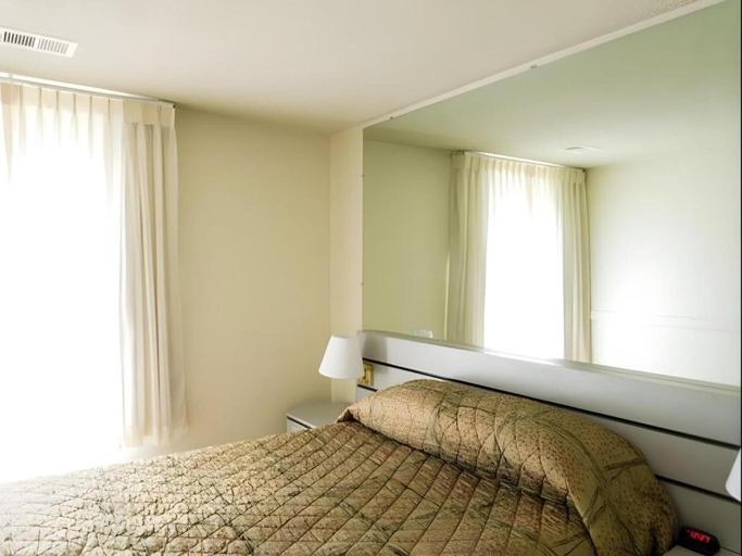 Bedroom 2, Club Lakeridge Resort, Washoe