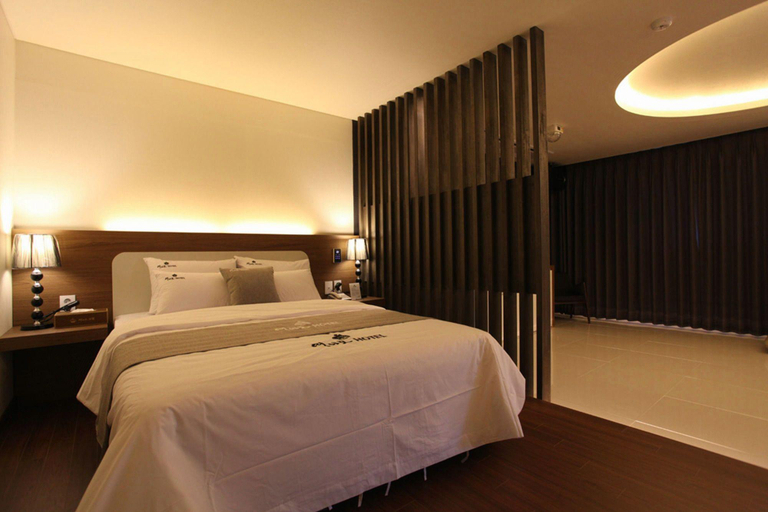 Bedroom 3, Pocheon Forest Hotel, Pocheon