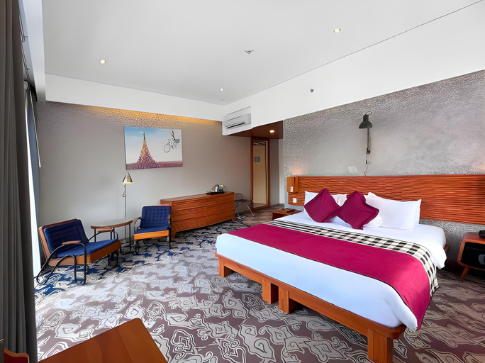 bedroom 5