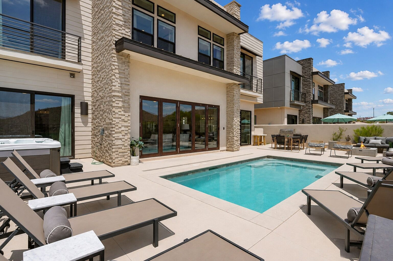 Pool 2, Coral Canyon Estates 15 Bedroom Home, Washington