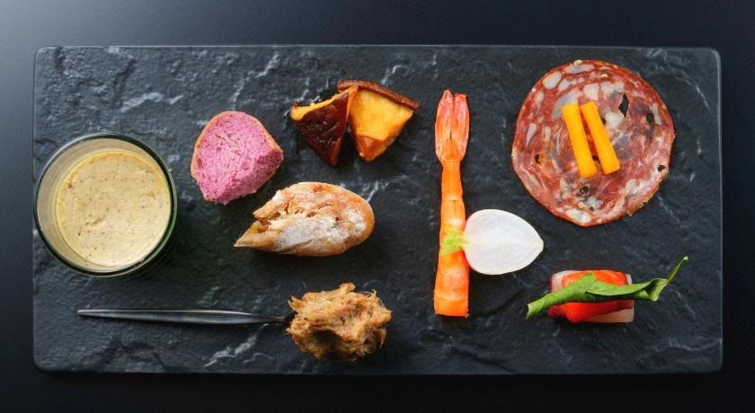 Food & Drinks, Galleria Midobaru, Beppu