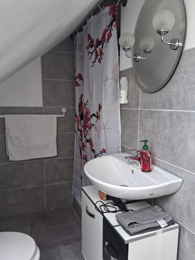 Bathroom 5, Casa del Sol, Trier-Saarburg