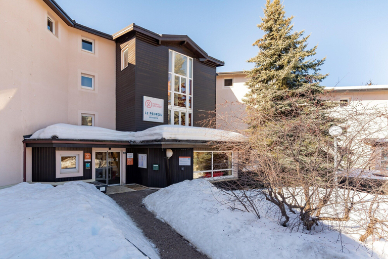 Exterior 5, Premium Cerdagne Apartment for 6, Pyrénées-Orientales