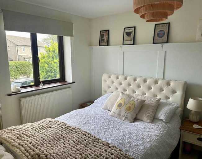 Room 4, Cosy Family Home Close to Popular Beaches, Cornwall