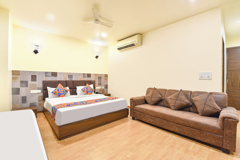 Bedroom 3, FabHotel Harsh Paradise - Malviya Nagar, Jaipur
