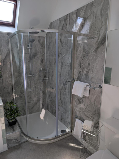 Bathroom 2, Reuben's Highland Retreat - Speyside, Highland