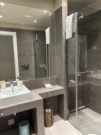 Bathroom 4, The Salty Lodge, Lagos