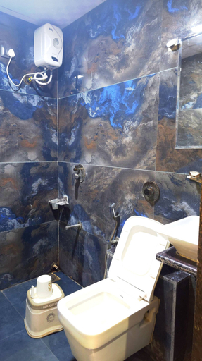 Bathroom 5, The Gift City Hotel, Gandhinagar