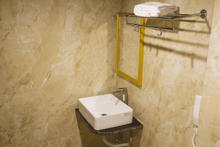 Bathroom 5, Briddhishree Palace, Kamrup Metropolitan