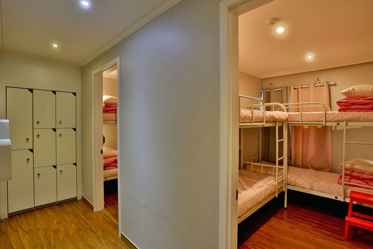 Bedroom 4, EZSTAY - Nampo, Jung
