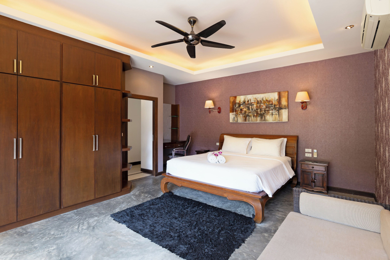 Bedroom 2, Private 6BR Tropical Estate near Nai Harn Beach, Phuket Island