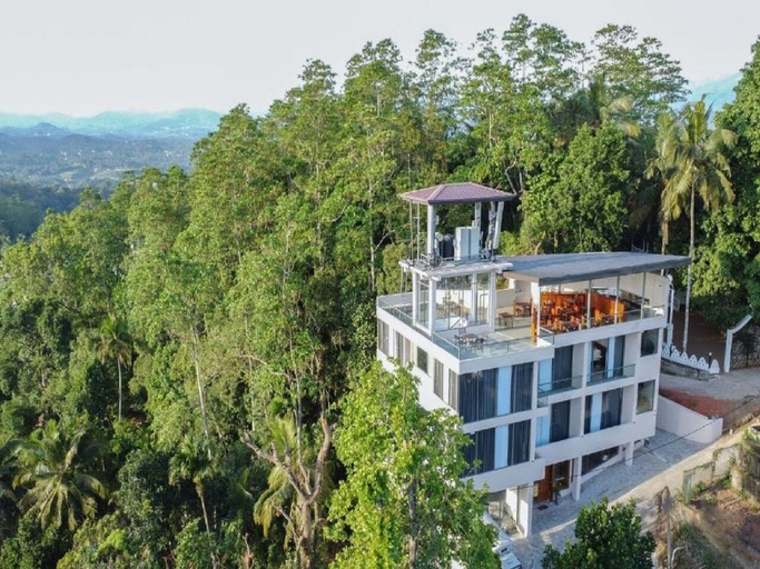Exterior, Iris - Kandy, K.F.G. & G. Korale