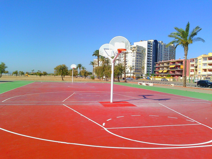 5, Apartment in Empuriabrava with Sea Views, Girona