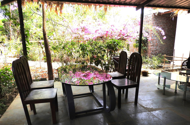 Exterior 2, Eco Hamlet Farmstay, Pune
