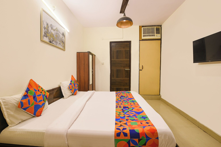 Room 2, Fabhotel Mohan Villa, Delhi