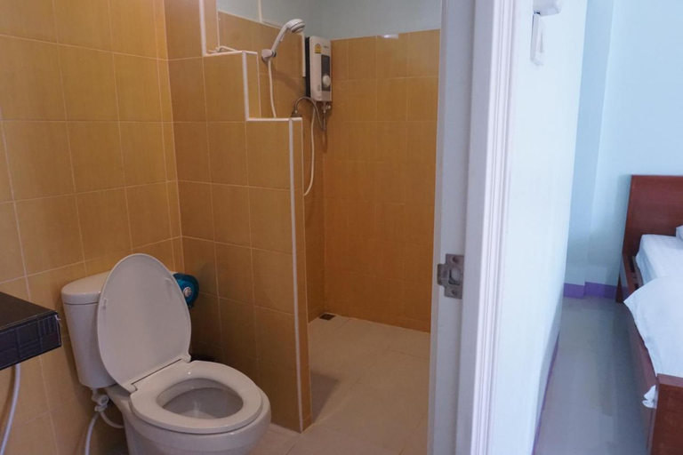 Bathroom 3, Anyamanee Resort Trat, Muang Trat