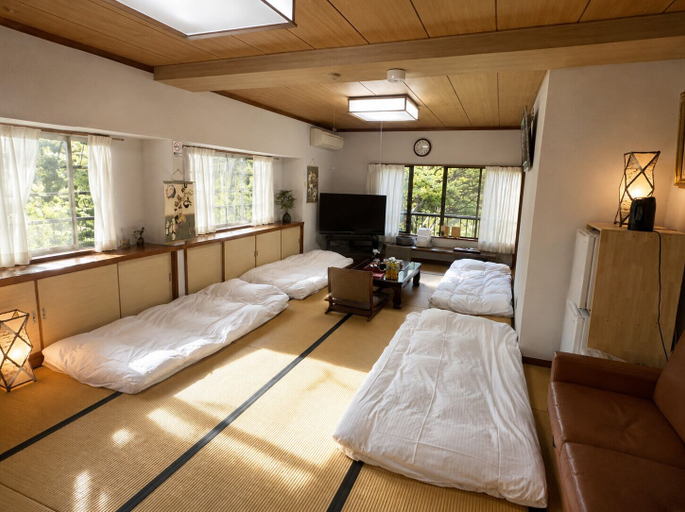 Room 5, KUMO INN, Hakone
