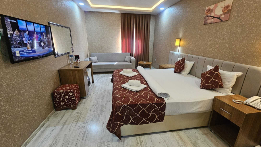 Bedroom 2, Pointbreak Hotel, Merkez